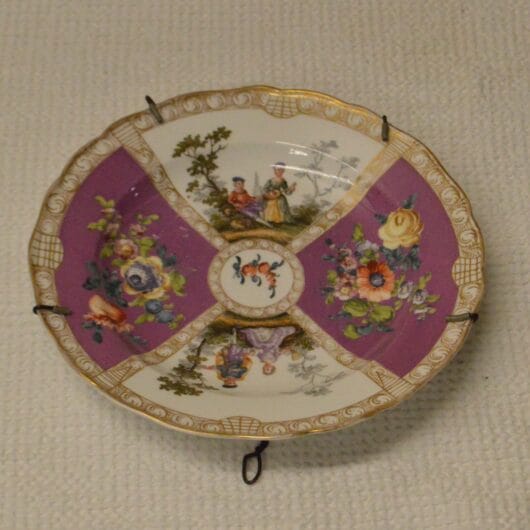 Bord met figuren van Meissen kopen bij RataPlan webshop!