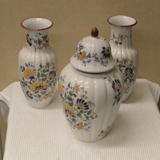 Kast stel van C. Gouda Pottery Holland kopen bij RataPlan webshop!