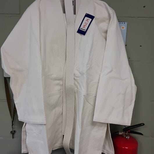 Bushindo kinder judo kimono maat 170 nieuw kopen bij RataPlan webshop!
