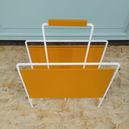 VIntage krantenbak kopen bij RataPlan webshop!