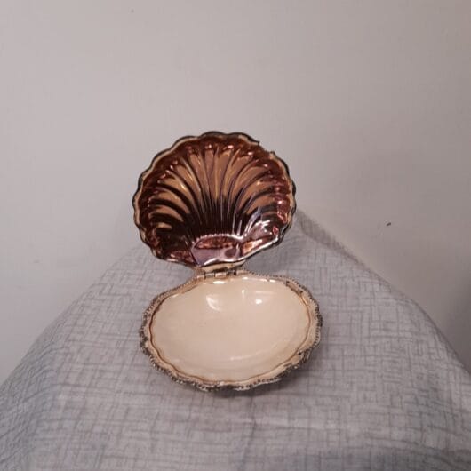 Vintage metalen oesterschelp kopen bij RataPlan webshop!