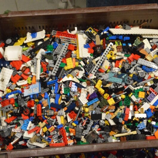 42 kilo ongesorteerd lego met 21 bouw boekjes kopen bij RataPlan webshop!