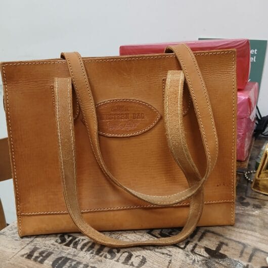 Leren schoudertas kopen bij RataPlan webshop!