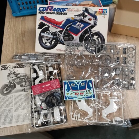 Schaalmodelbouwset Honda CBR400F kopen bij RataPlan webshop!
