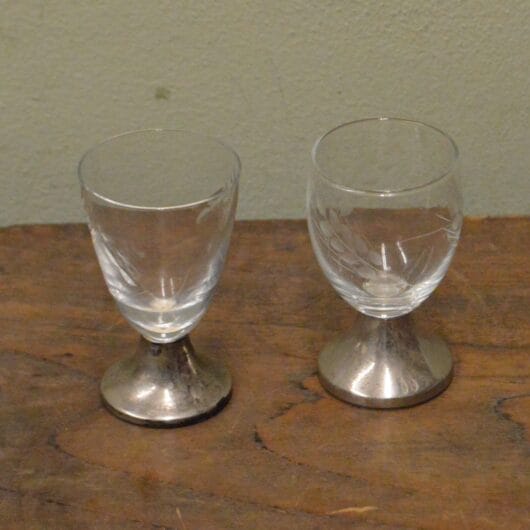 glaasjes met  zilveren voetjes kopen bij RataPlan webshop!