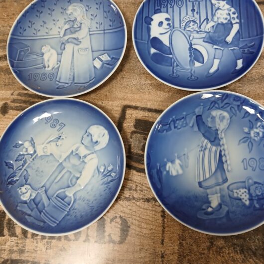 B&G children's day plate.  4x kopen bij RataPlan webshop!