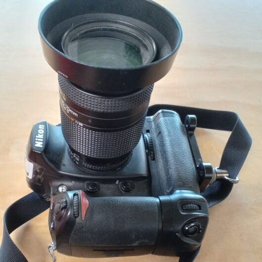 Nikon D700 met lens kopen bij RataPlan webshop!